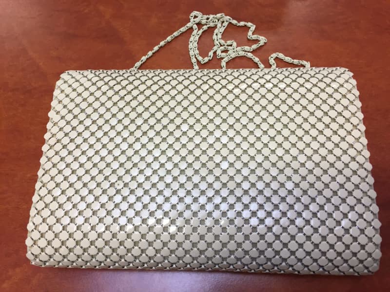 bags of the future - vintage glomesh clutch bag with chain