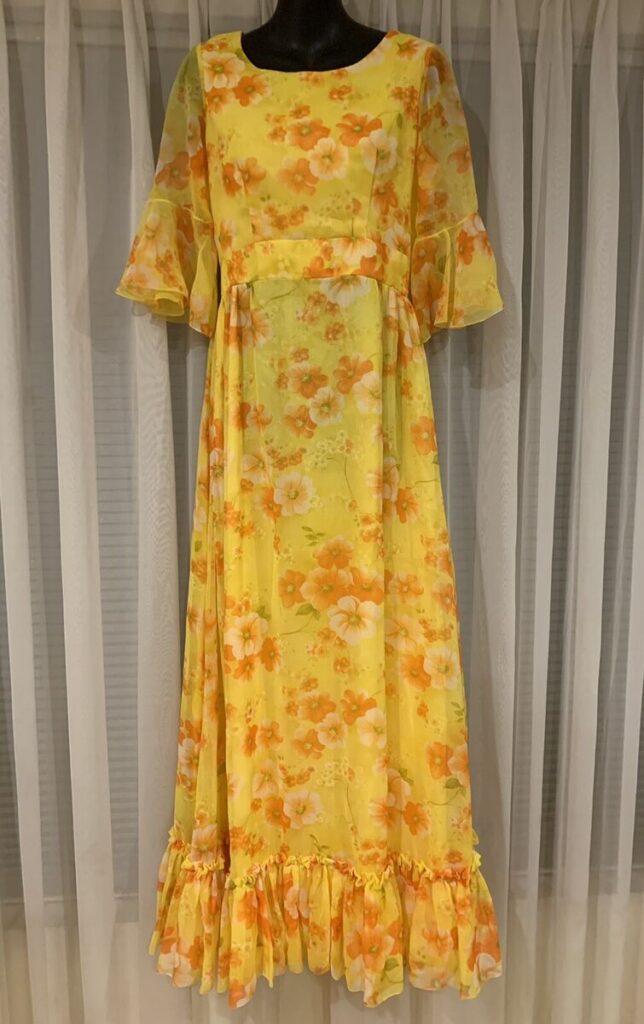 1970's yellow floral print chiffon long dress with scallop sleeves and hem