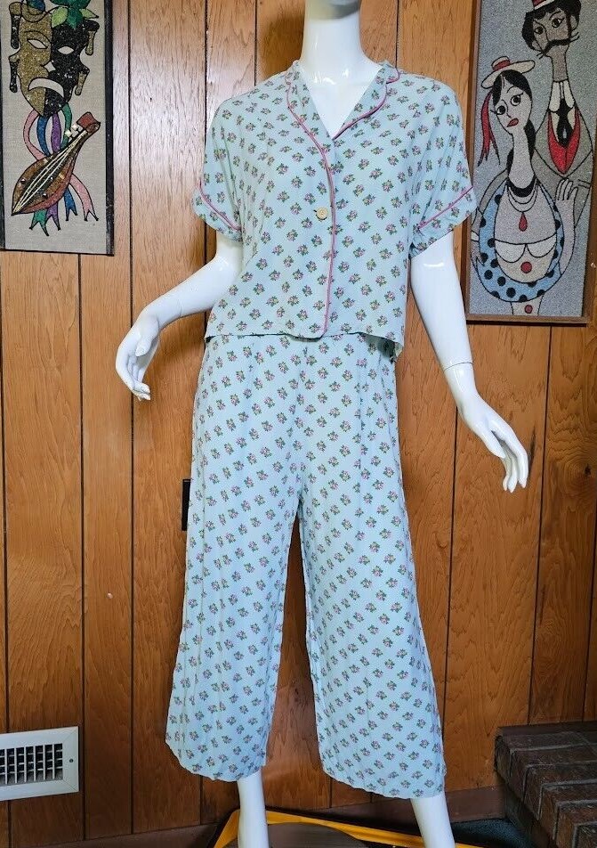 Polka  dot short sleeve PJ set in blue patterns