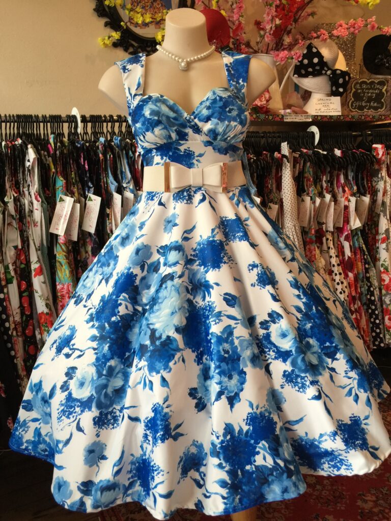 1950's blue and white tea dress with belt